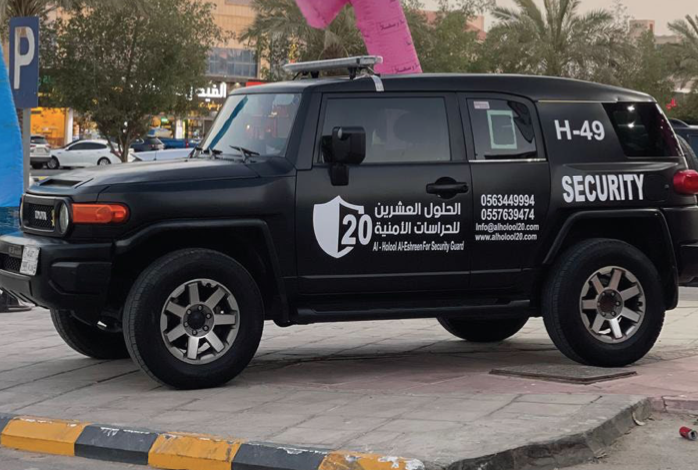 فريق العمل 10